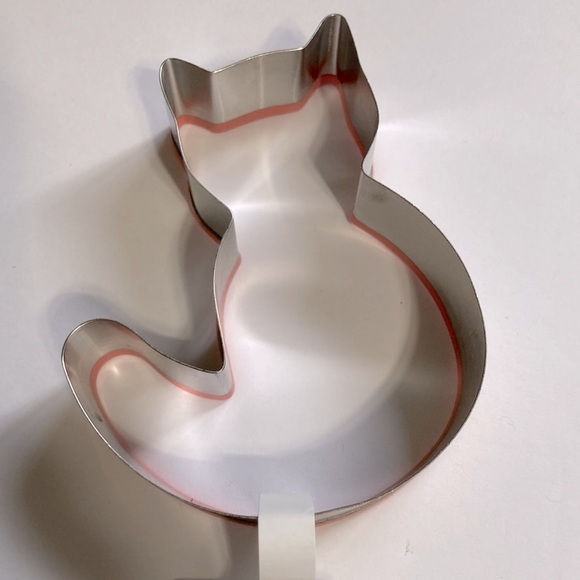 Cookie Cutters Cat Kitty with Silicone Trim Stainless Steel Set of 3 - Picture 3 of 8